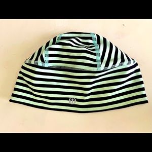 lululemon lightweight beanie